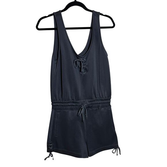 Blanc Noir Lace Up Gray Romper Sz M - Picture 2 of 12